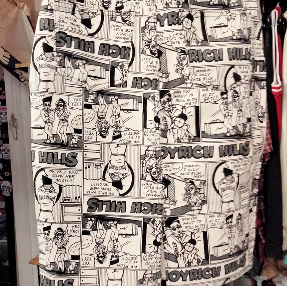 Joy Rich women's denim skirt size small. Rare, hard to find - Picture 2 of 6